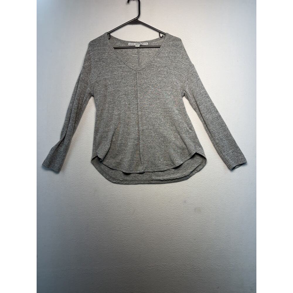 Hyfve Hyfve Hyfve S Heather Grey V-Neck High/low Fit Knit Sweater Casual Travel